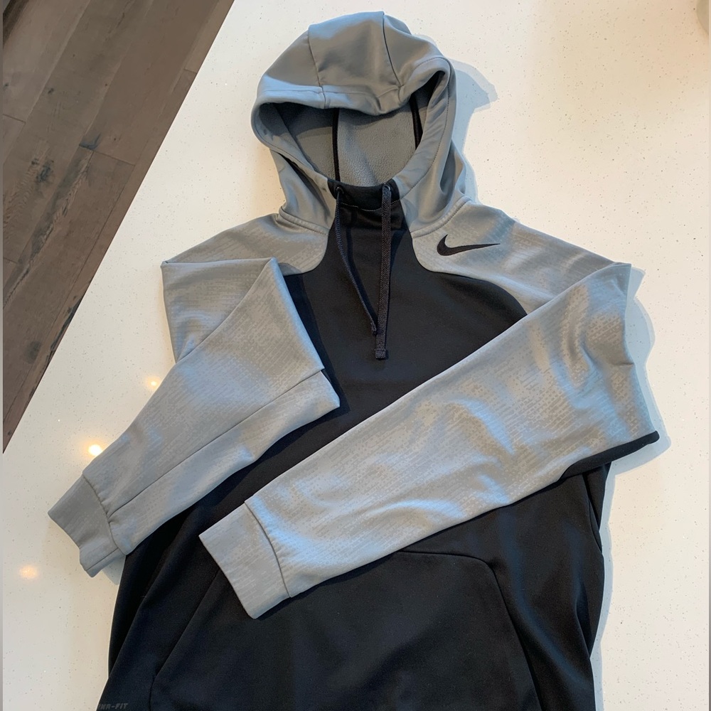 Nike Therma Fit Hoodie